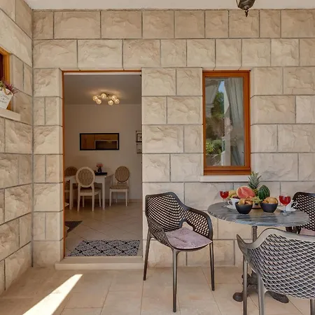 Apartament Marito *